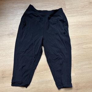 lululemon athletica Black Capris